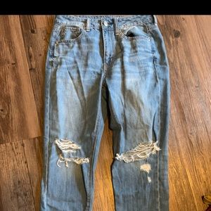 Hi-rise Tom girl jeans